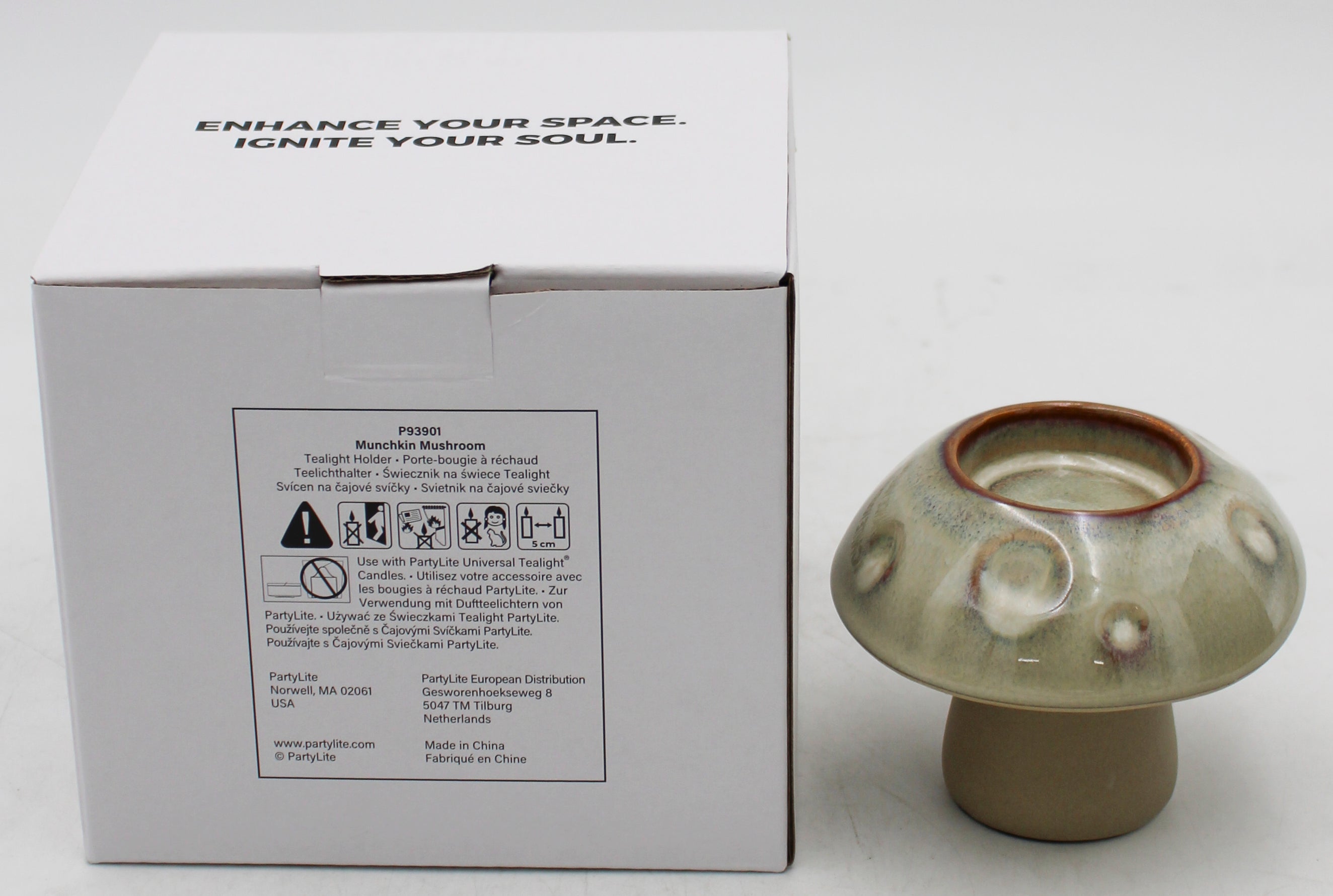 PARTYLITE MUNCHKIN MUSHROOM TEALIGHT HOLDER 3 1/2"D x 3"H