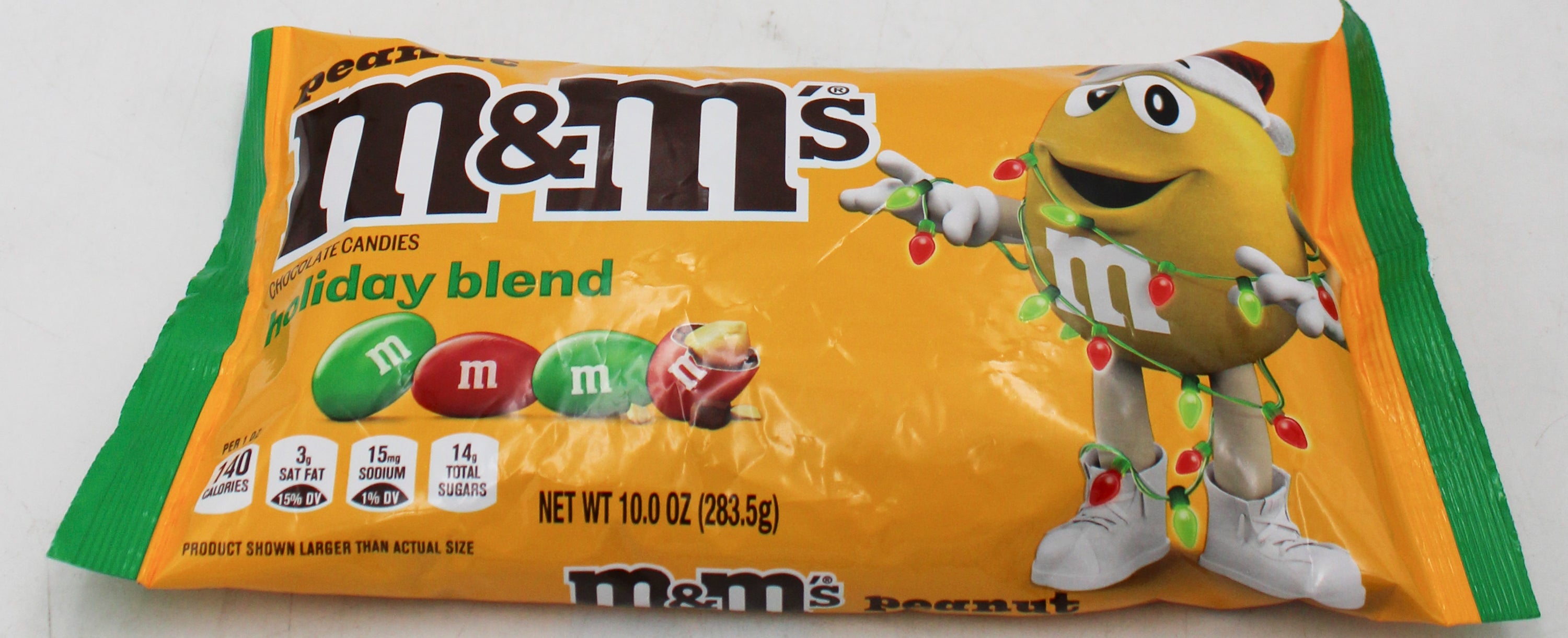 M&MS PEANUT MILK CHOCOLATE CHRISTMAS CANDY 10 Oz BB 7/26