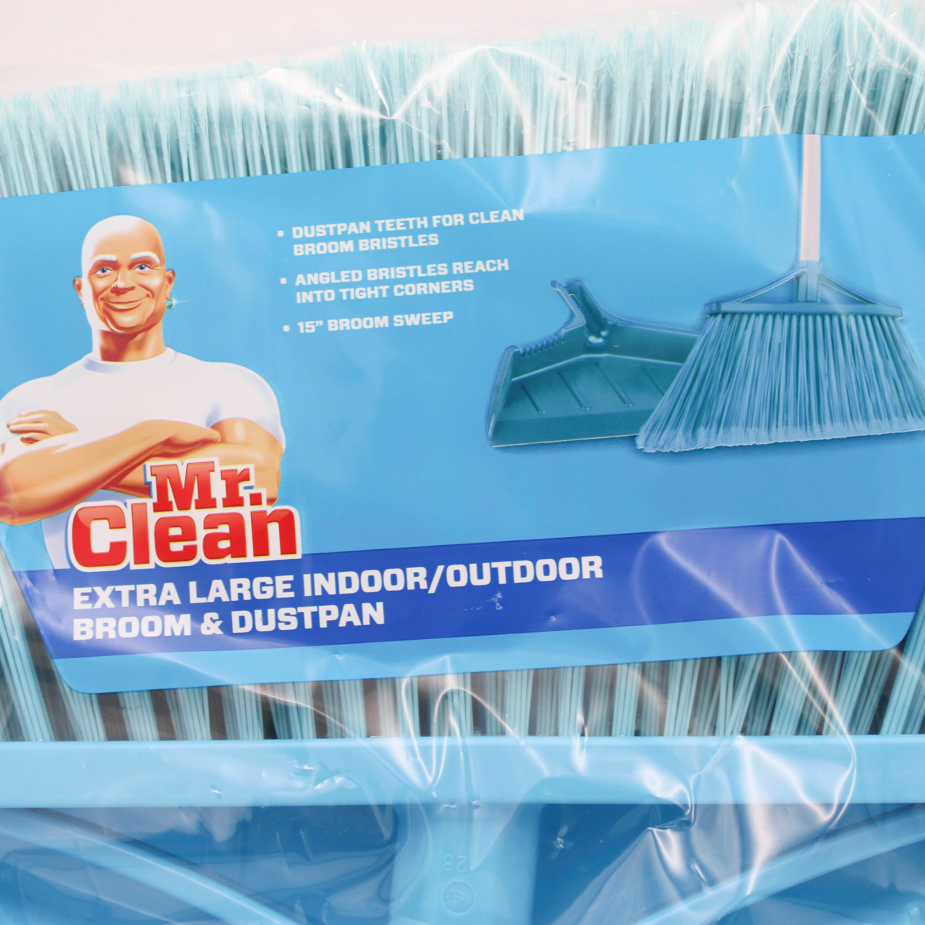 MR CLEAN XL IN/OUT BROOM W/DUSTPAN
