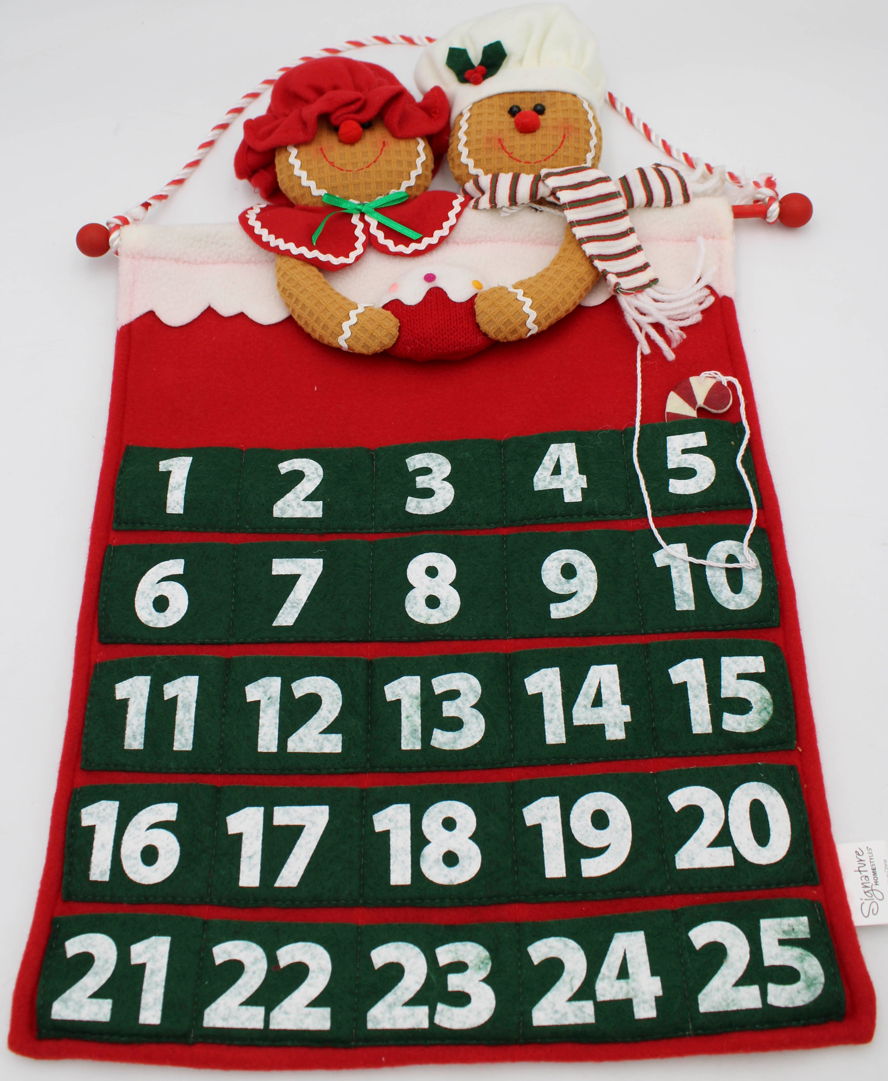 GINGERBREAD COUNTDOWN CALENDER 24" X 16"
