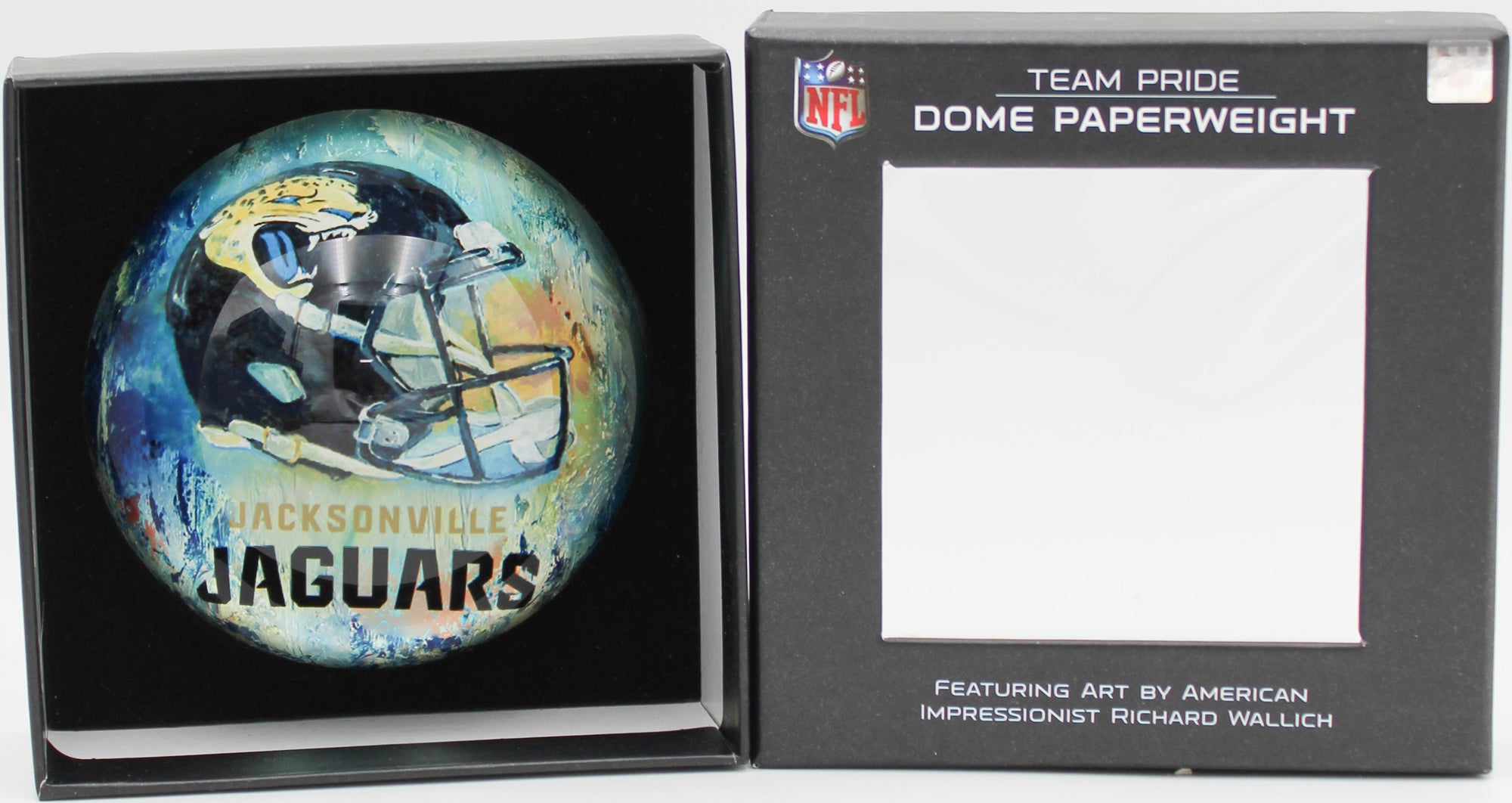 OFFICIALLY LICENCED JACKSONVILLE JAGUARS GLASS DOME PAPERWEIGHT 4"